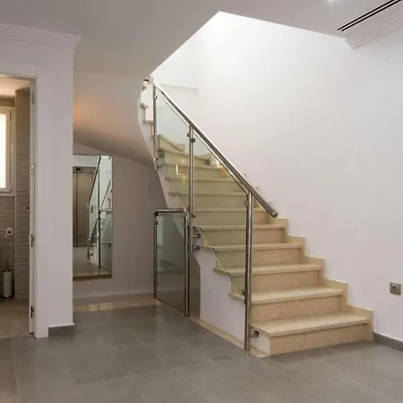 Vila Casa Aurora *