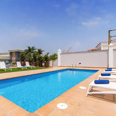 Vila Casa Aurora *