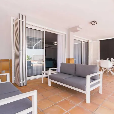 Casa Aurora Vila